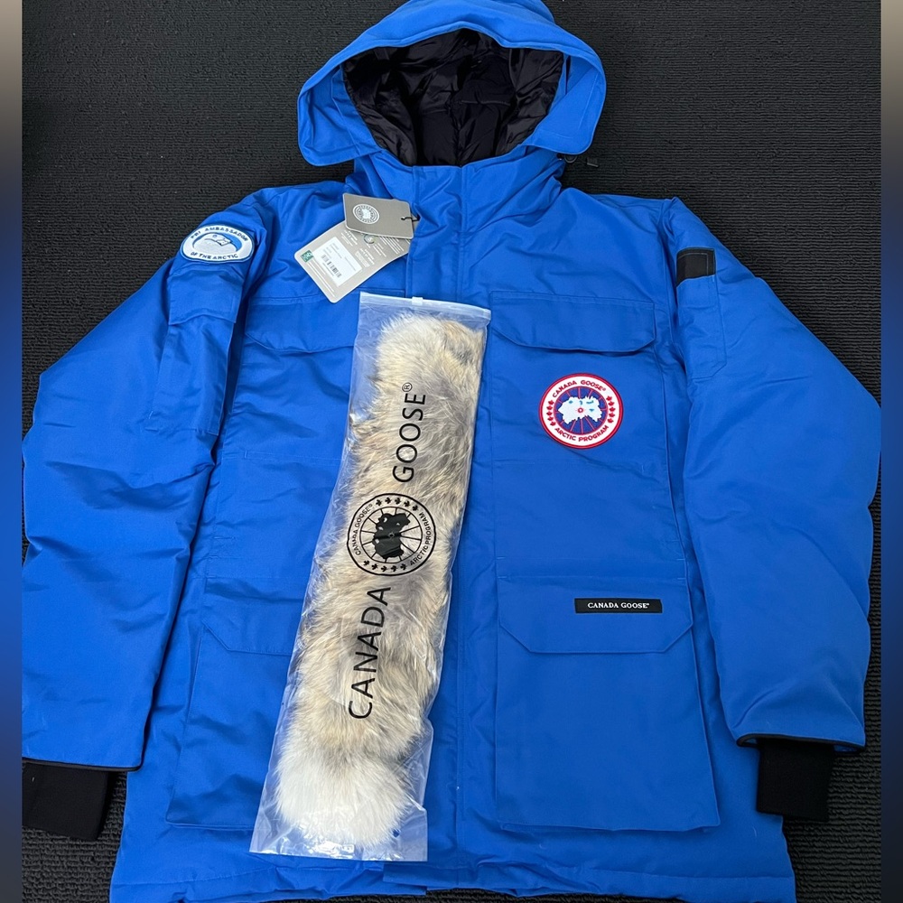 Men’s Canada Goose Expedition Parka size XL